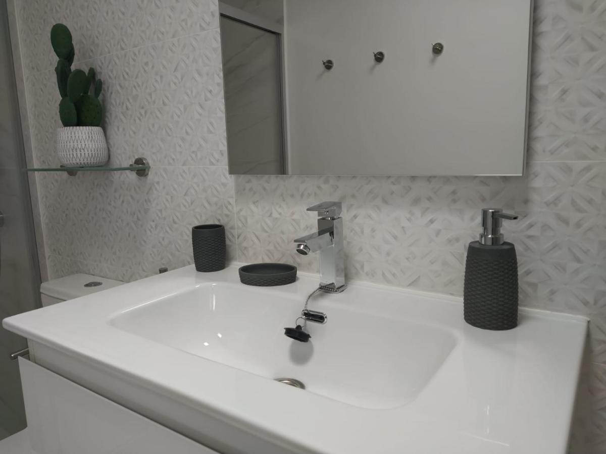 Bungalow Paseo Del Mar- Playa Roca Residence Sea Front Access - Free Ac - Wifi كوستا تاغيسي المظهر الخارجي الصورة