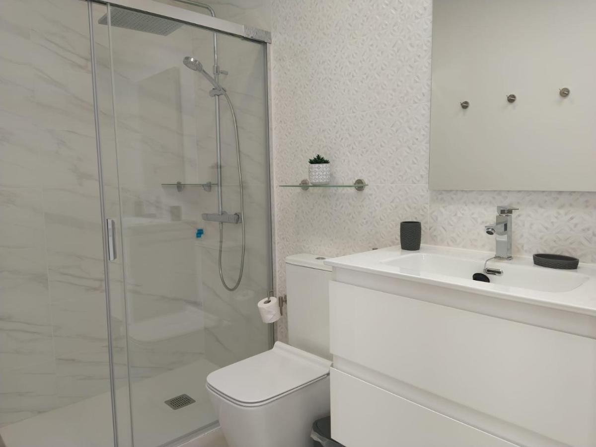 Bungalow Paseo Del Mar- Playa Roca Residence Sea Front Access - Free Ac - Wifi كوستا تاغيسي المظهر الخارجي الصورة